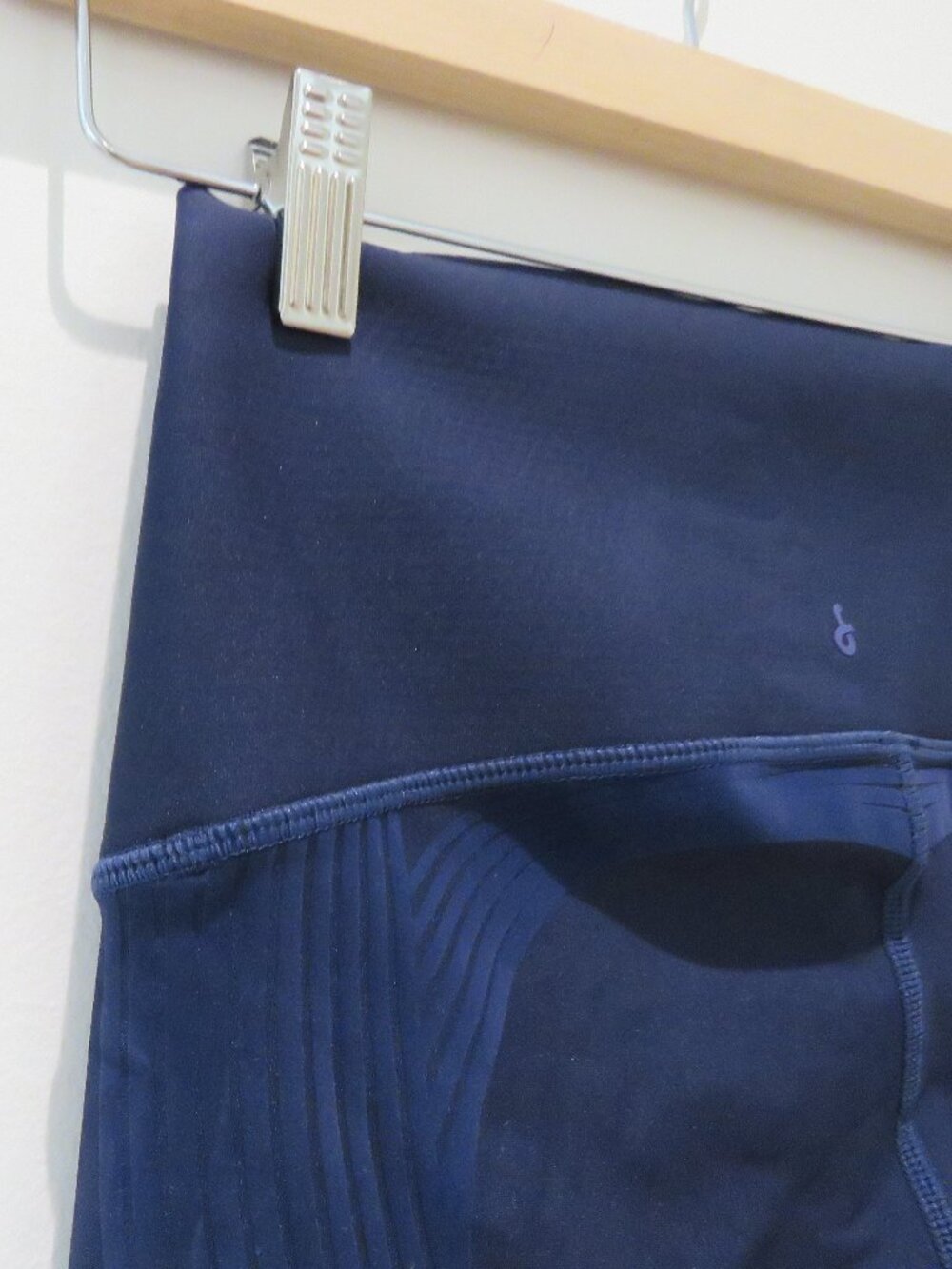 FANKA Body Sculpt Side Pocket Leggings Navy Small Athleisure Workout Gym Shaping - Picture 12 of 14